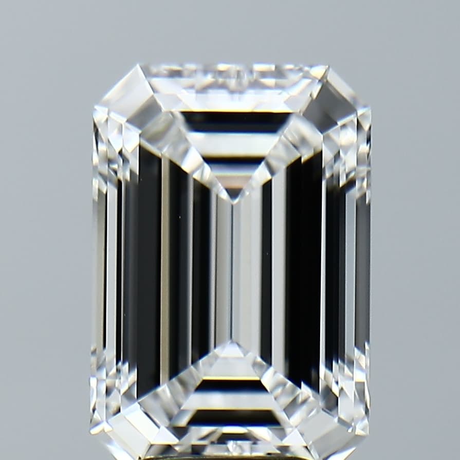 IGI | 4.72ct | Emerald | E | VVS2 | Ideal