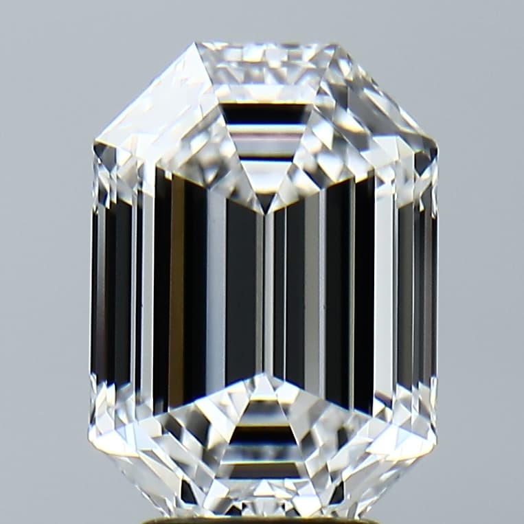 IGI | 3.61ct | Emerald | E | VS1 | Excellent