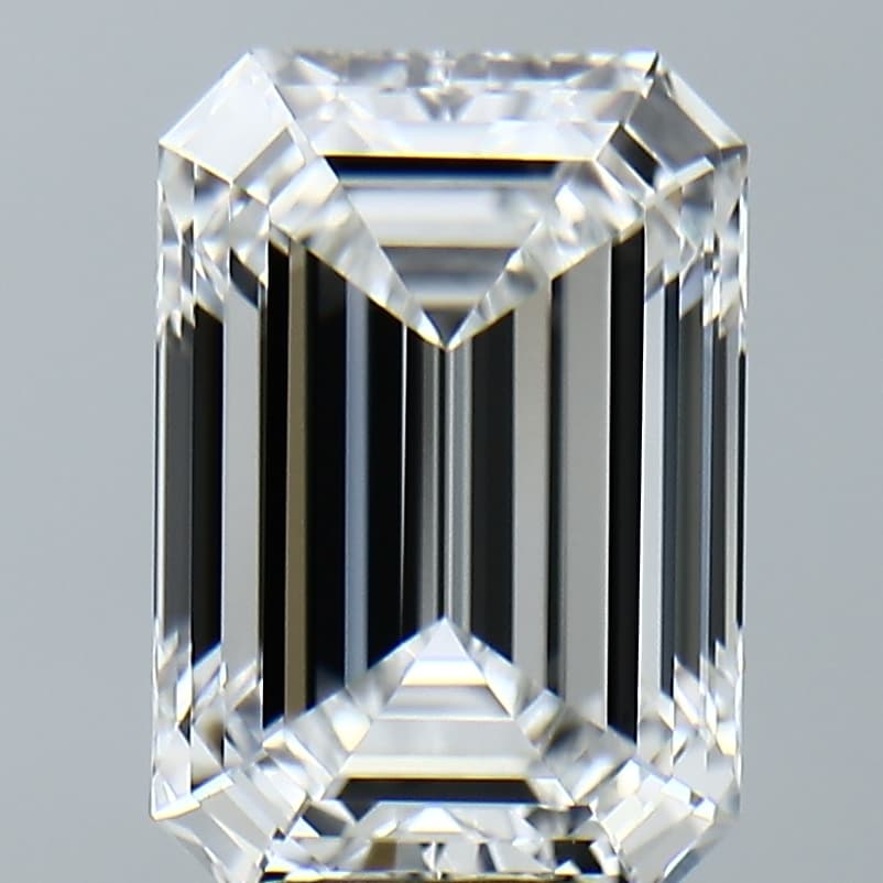 IGI | 4.73ct | Emerald | E | VVS1 | Ideal