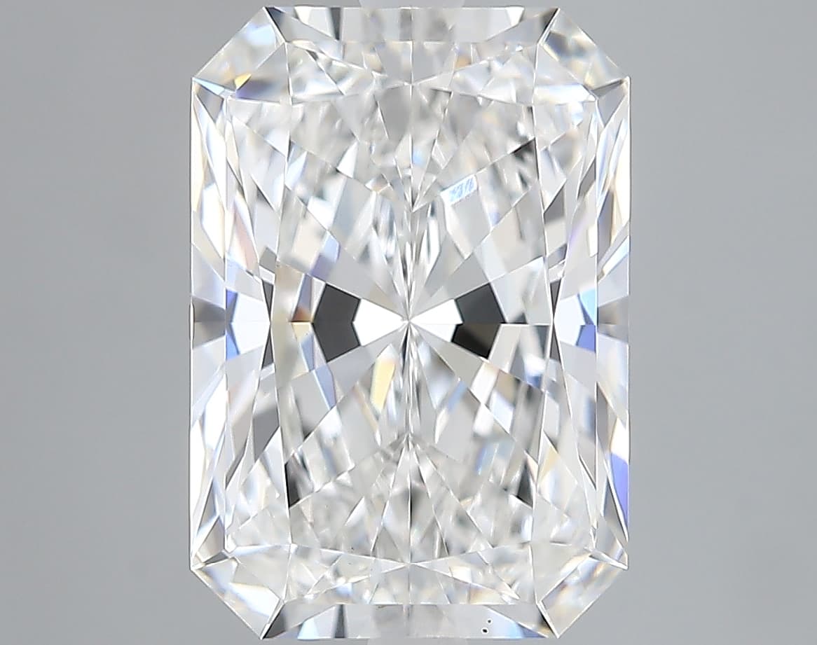 4.16ct | Radiant | E | VVS2 | Excellent