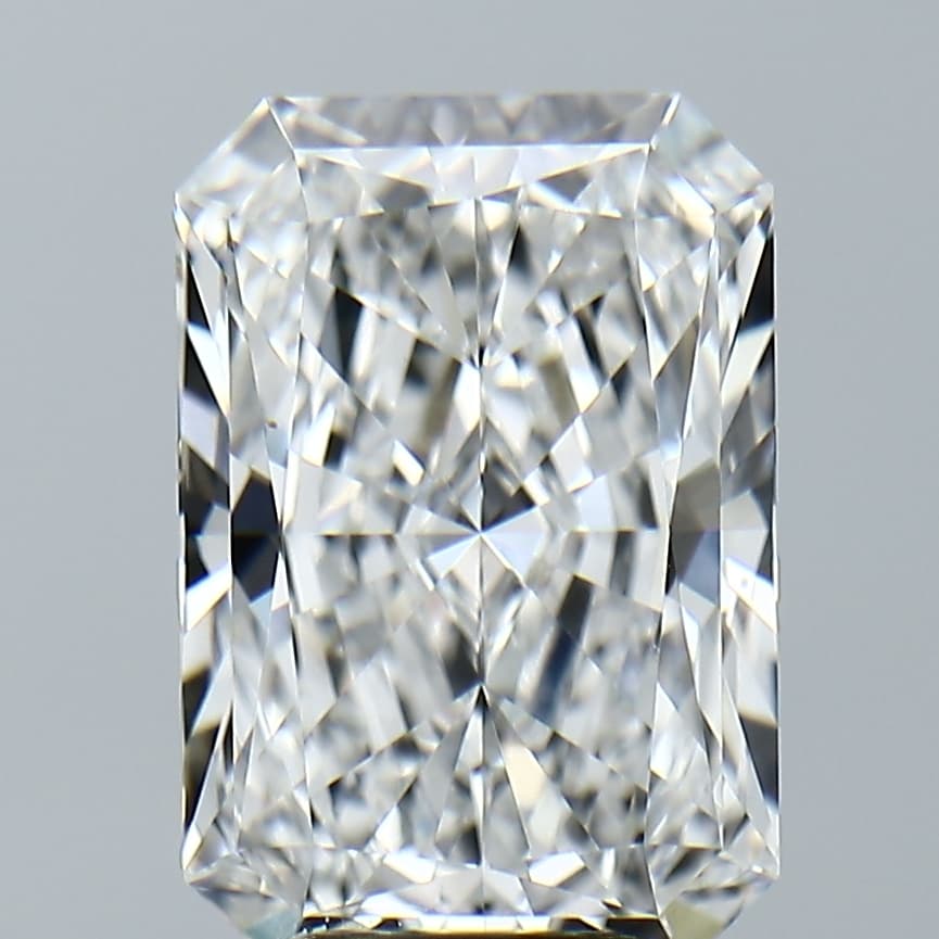 4.68ct | Radiant | E | VVS2 | Excellent