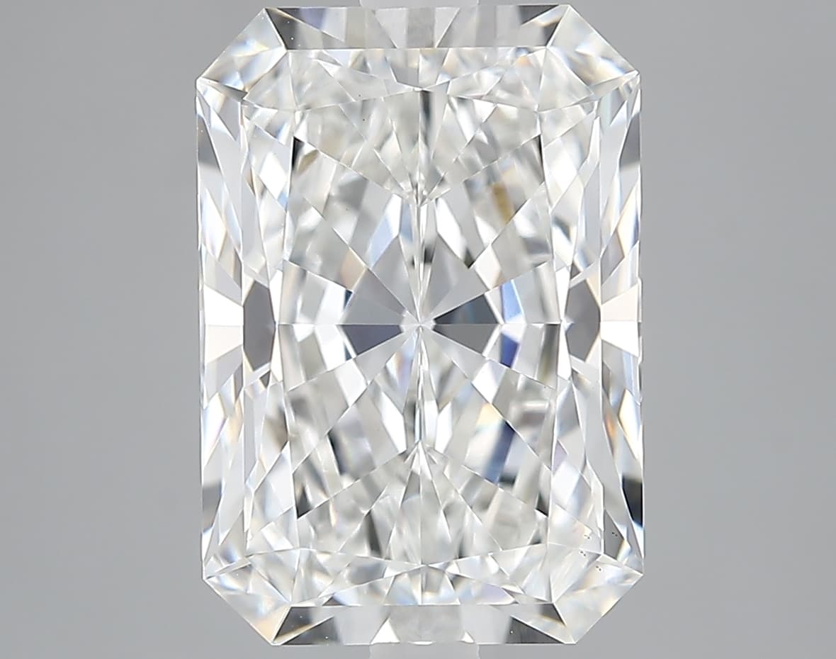IGI | 4.21ct | Radiant | E | VS1 | Excellent