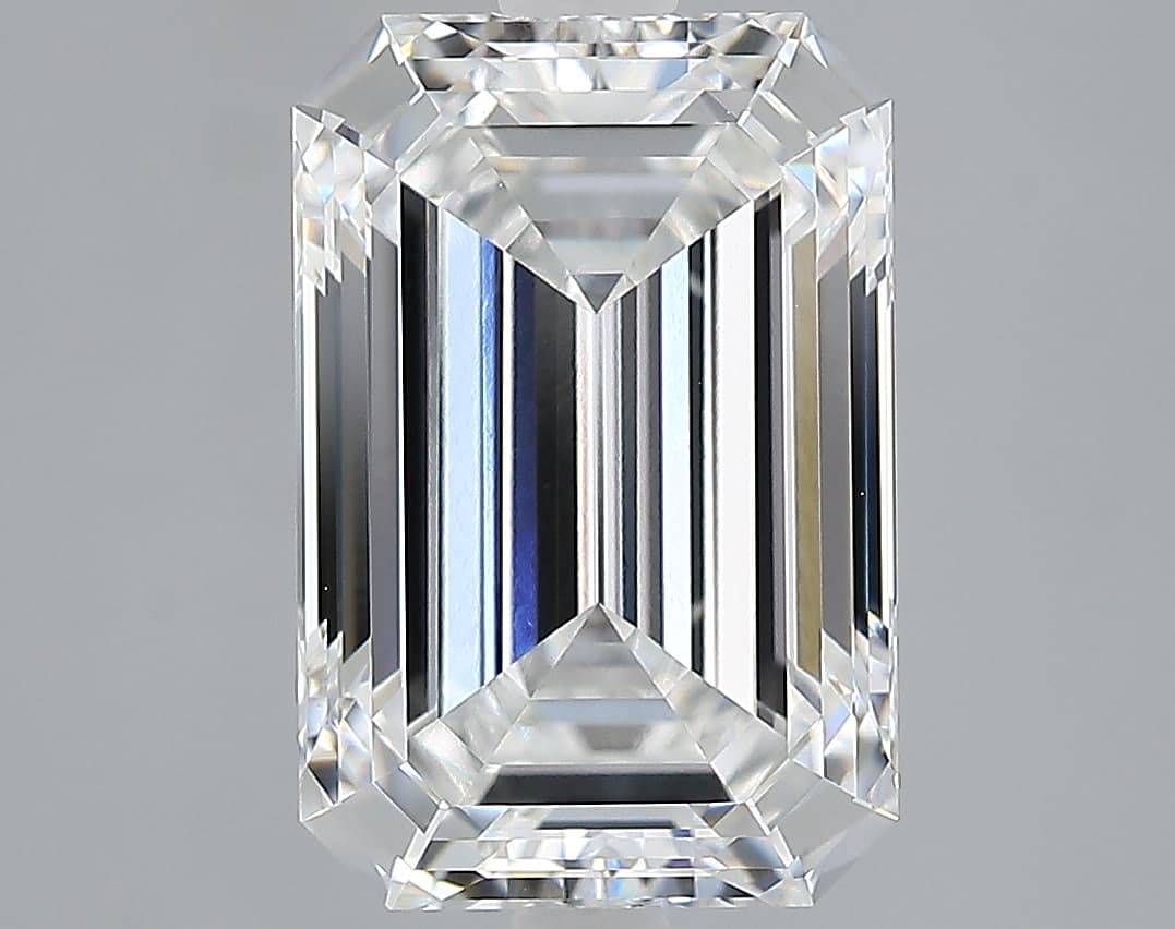 IGI | 3.21ct | Emerald | E | VVS2 | Excellent