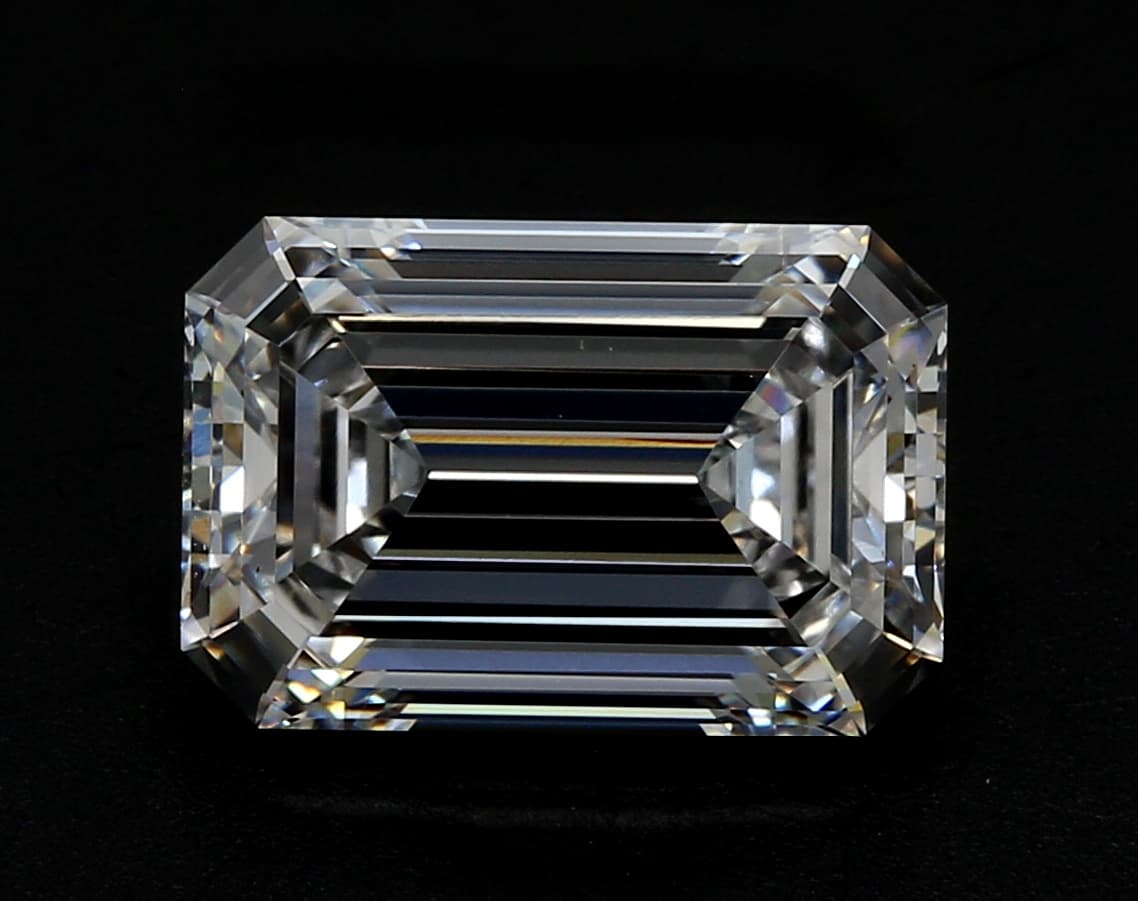 IGI | 4.41ct | Emerald | D | IF | Ideal