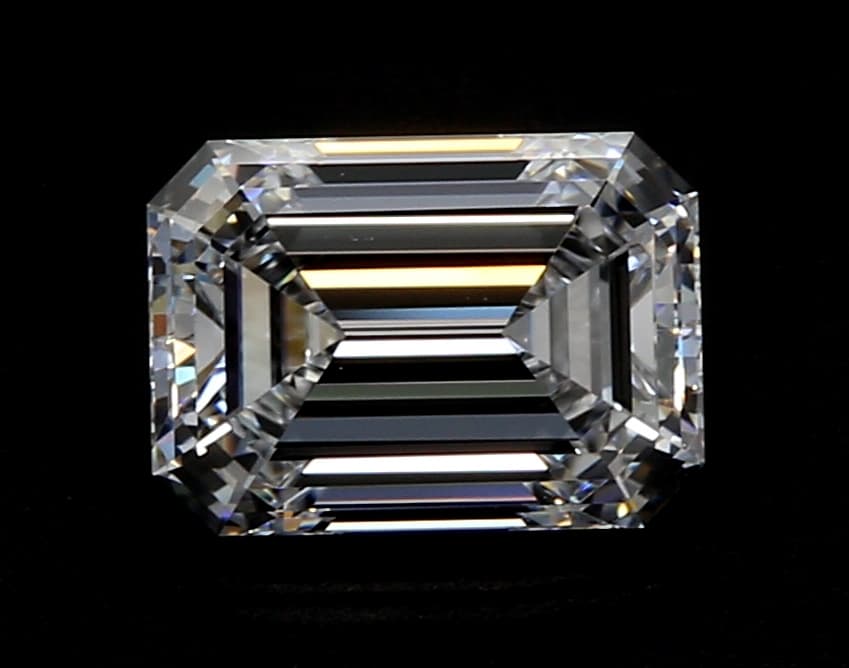 3.47ct | Emerald | D | IF | Excellent