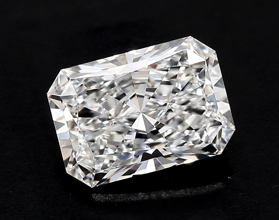IGI | 7.1ct | Radiant | F | VS1 | Ideal