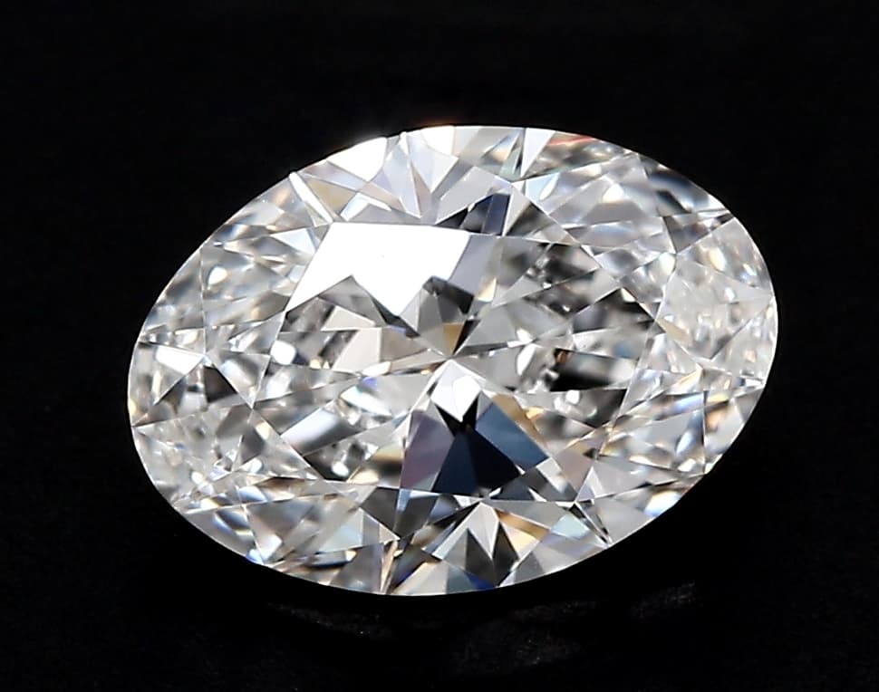 IGI | 2.93ct | Oval | F | VS1 | Excellent