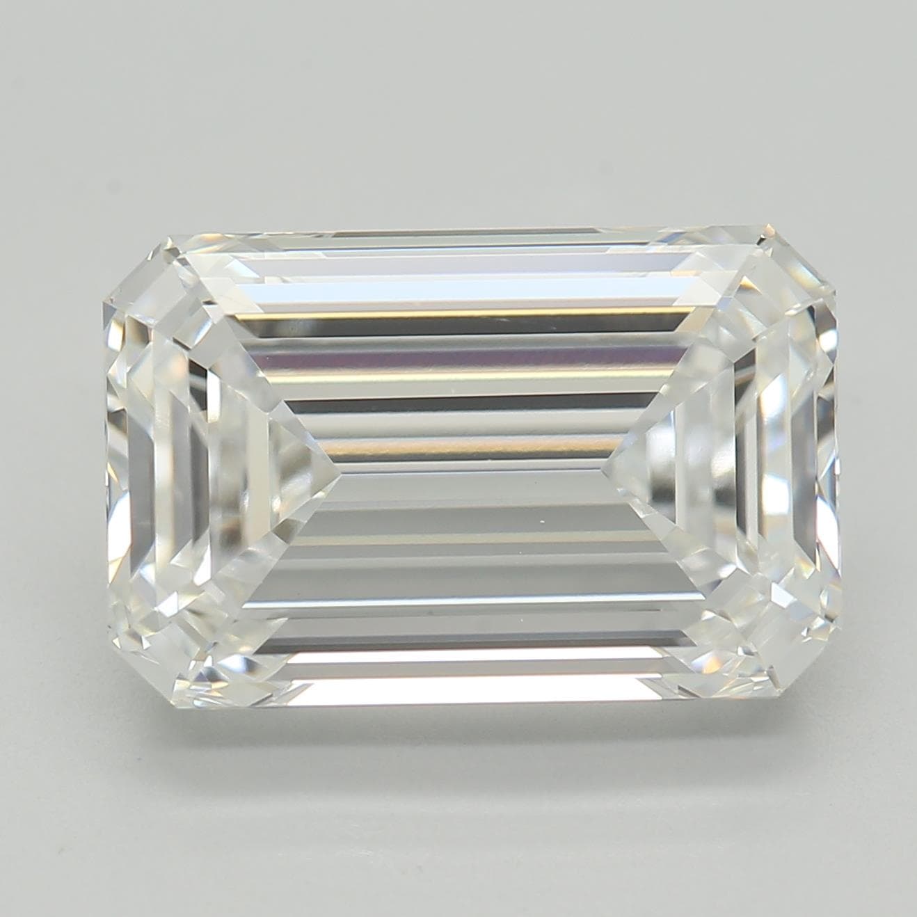 4.26ct | Emerald | E | VVS2 | Very Good