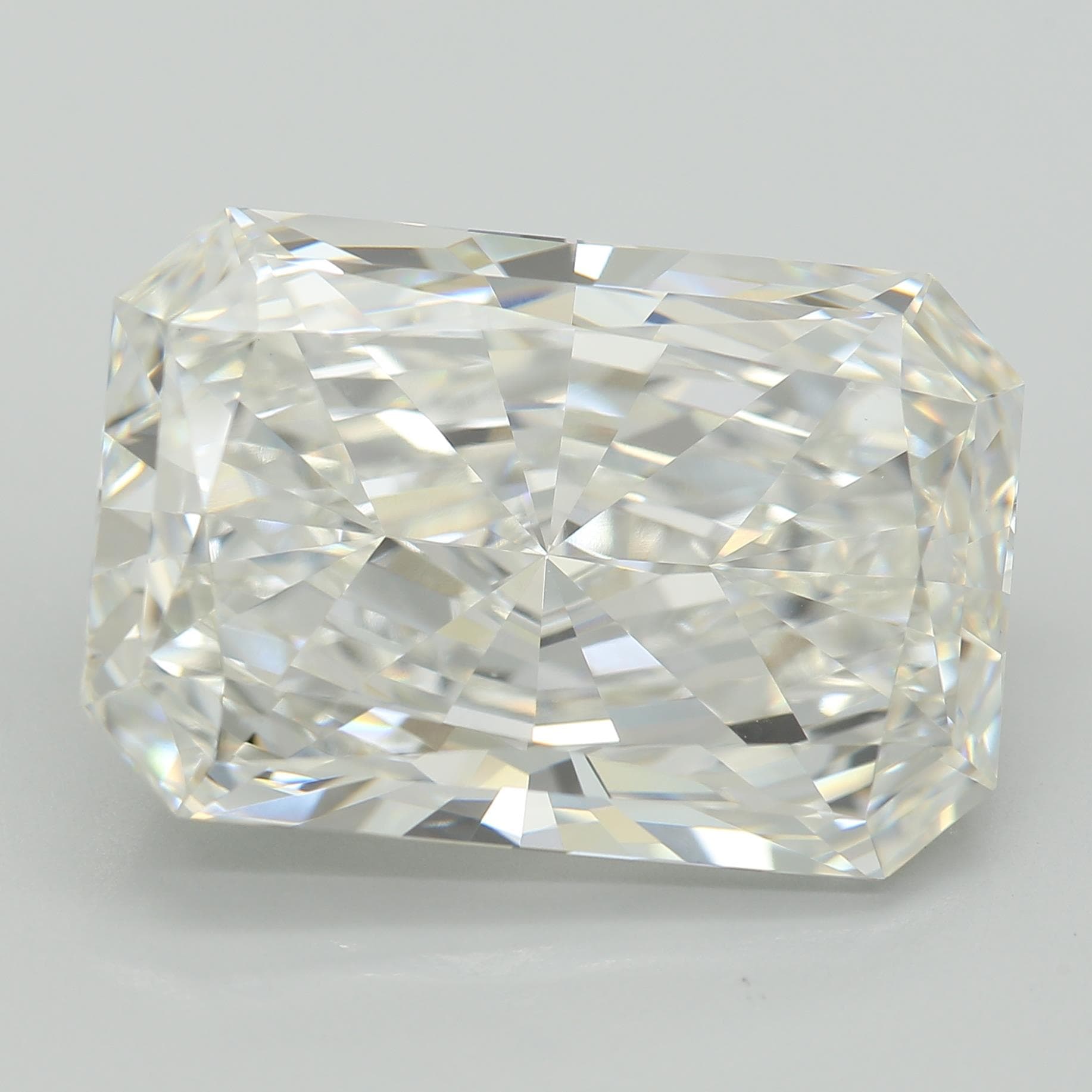 IGI | 10.6ct | Radiant | F | VVS2 | Ideal