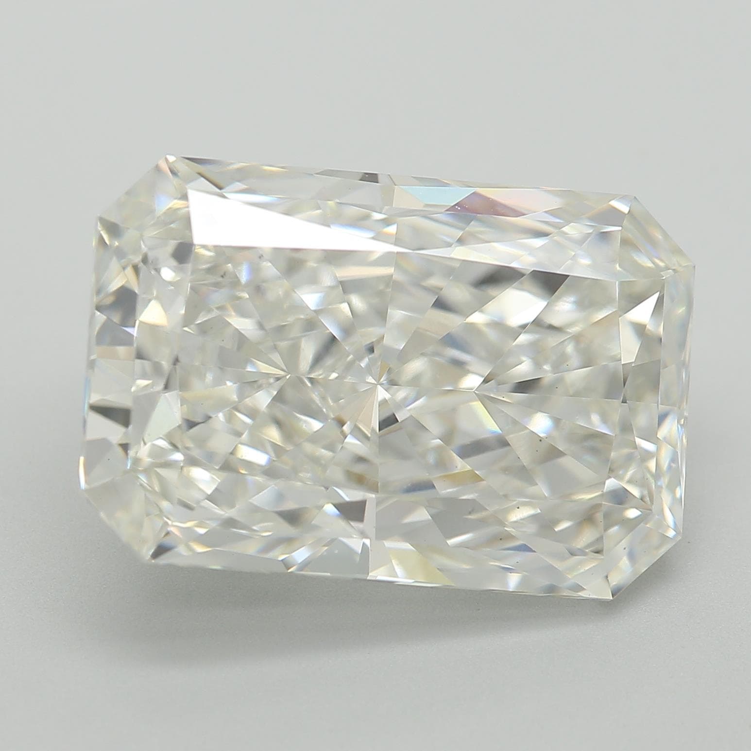 5.94ct | Radiant | F | VVS2 | Very Good