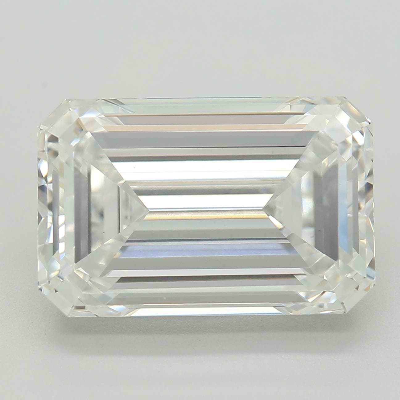 4.55ct | Emerald | E | VS1 | Ideal