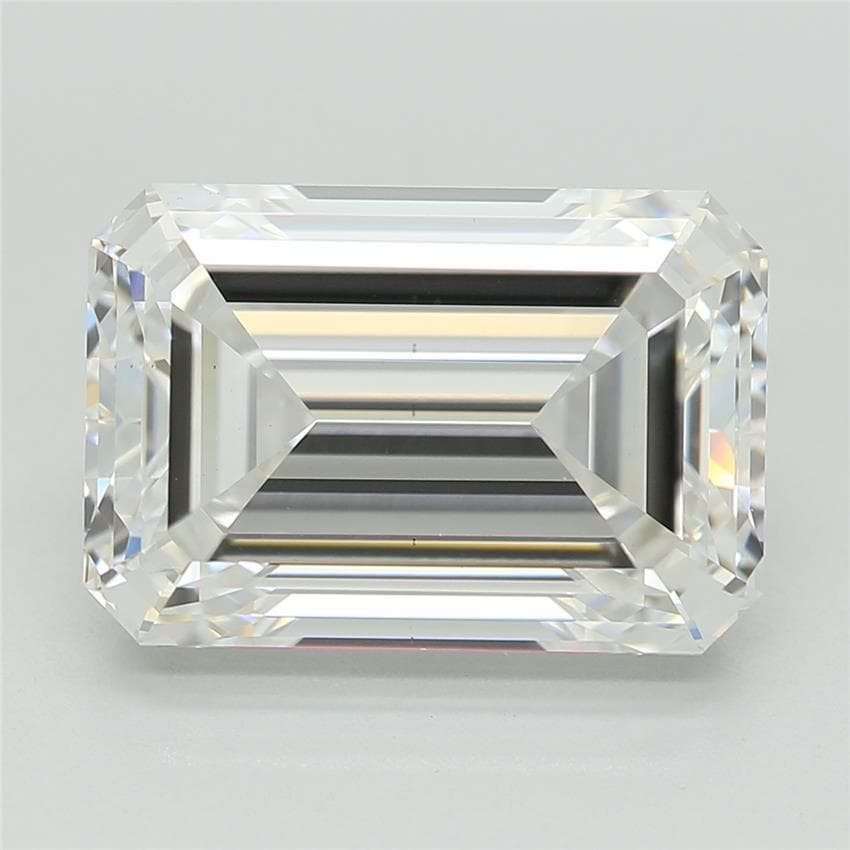 IGI | 3.8ct | Emerald | E | VS1 | Very Good