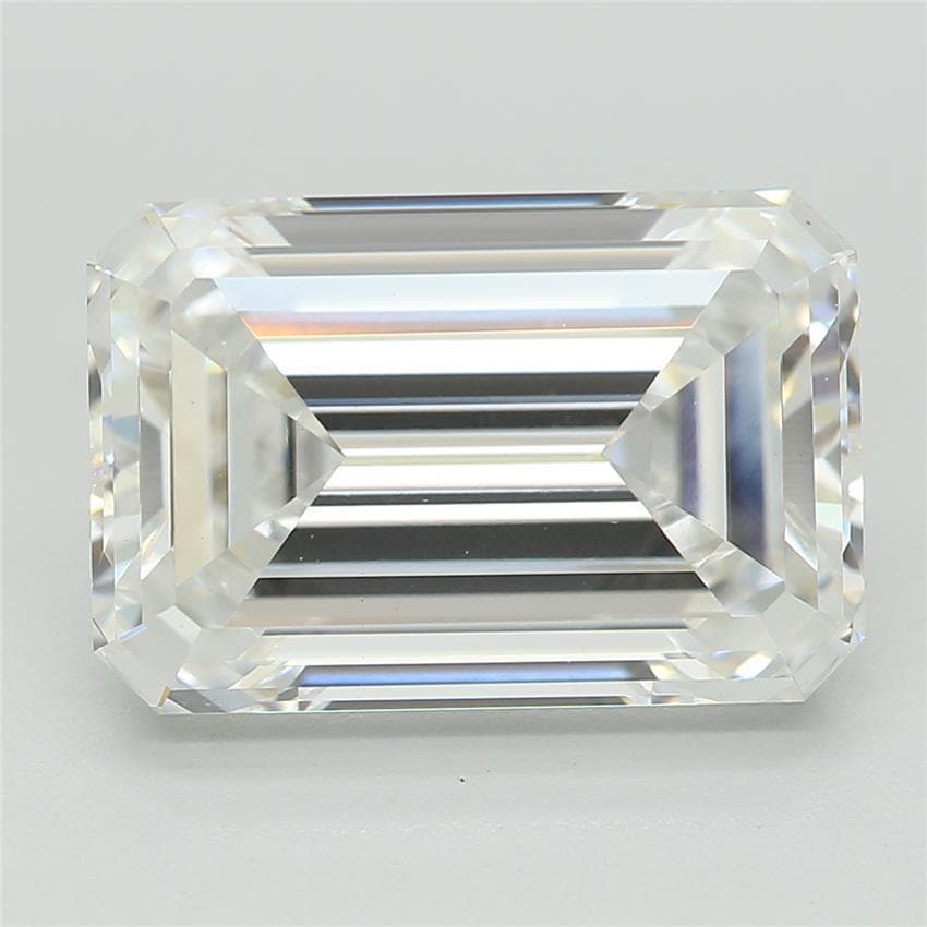 IGI | 4.3ct | Emerald | E | VVS2 | Very Good