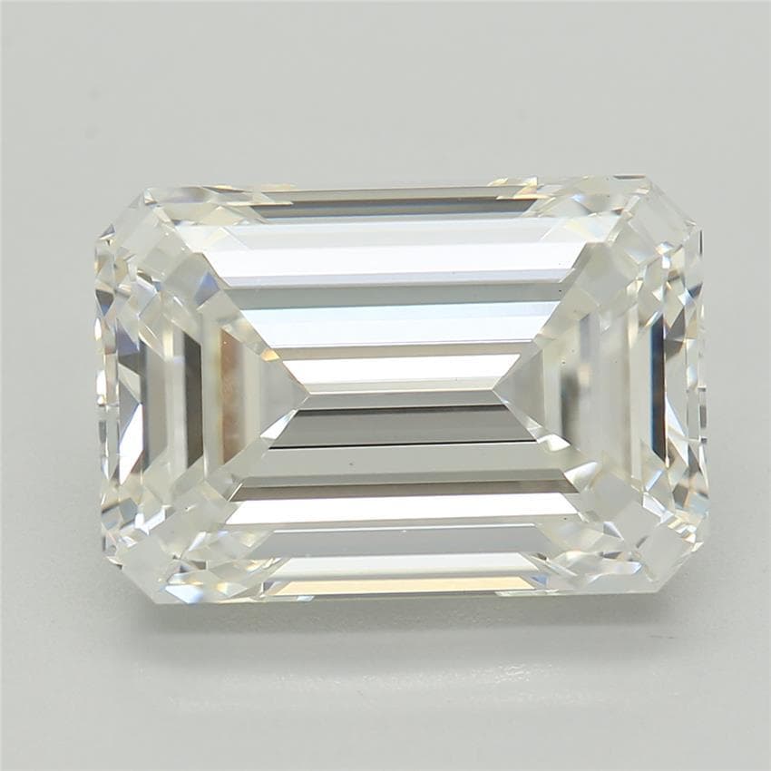 IGI | 3.9ct | Emerald | G | VS1 | Very Good