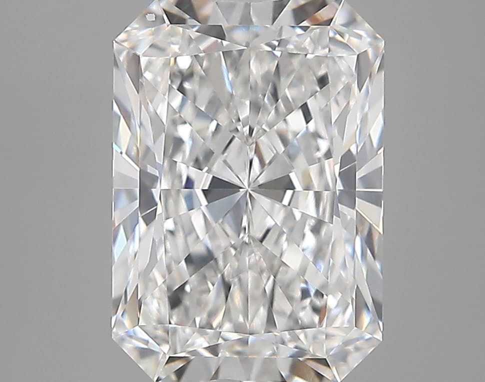 IGI | 3.76ct | Radiant | E | VVS1 | Ideal