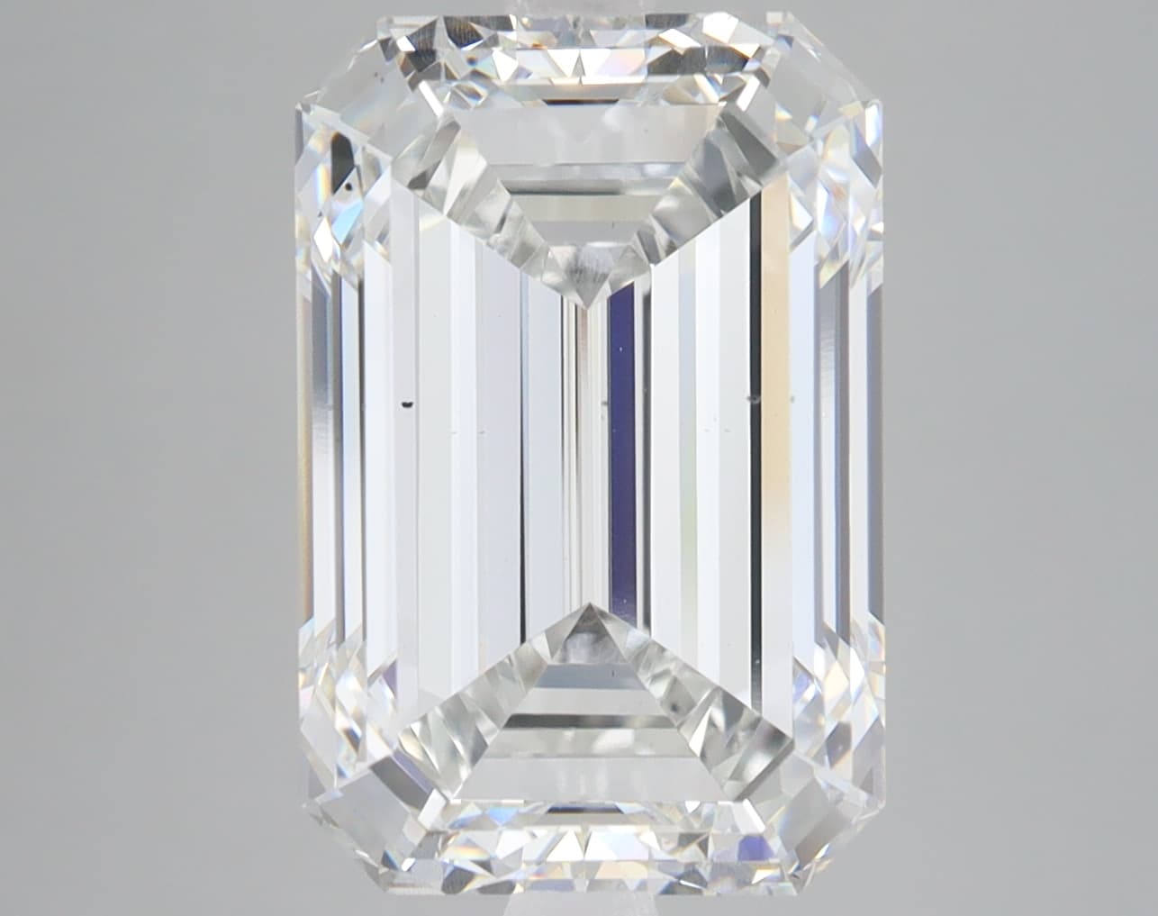 IGI | 7.32ct | Emerald | E | VS2 | Ideal