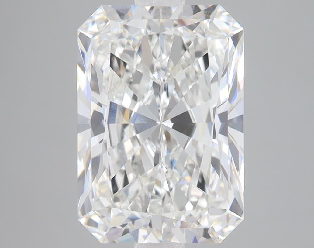 3.65ct | Radiant | F | VS1 | Excellent