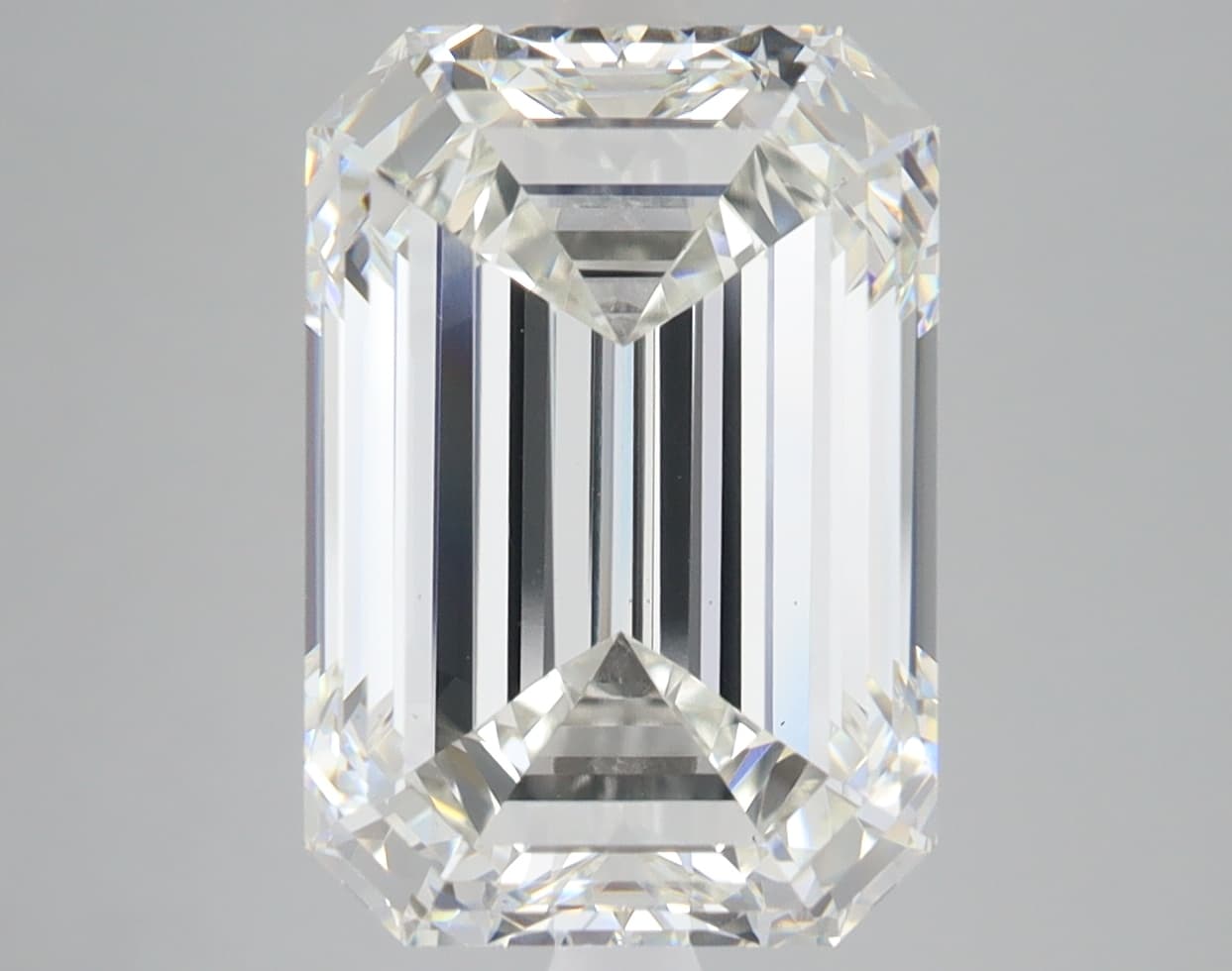 6.47ct | Emerald | H | VS1 | Ideal