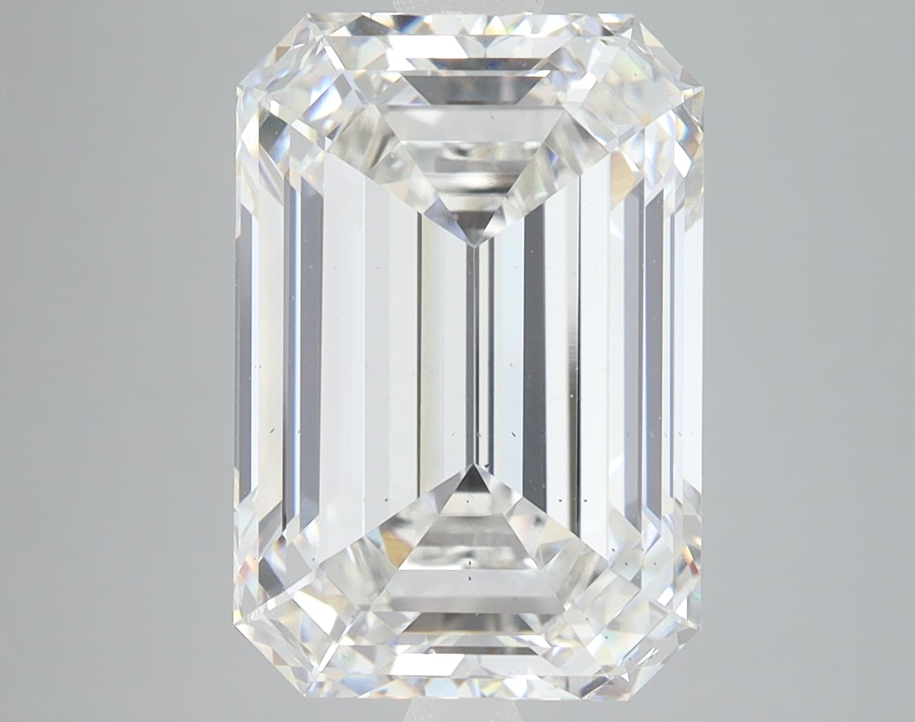 IGI | 7.36ct | Emerald | F | VS2 | Ideal