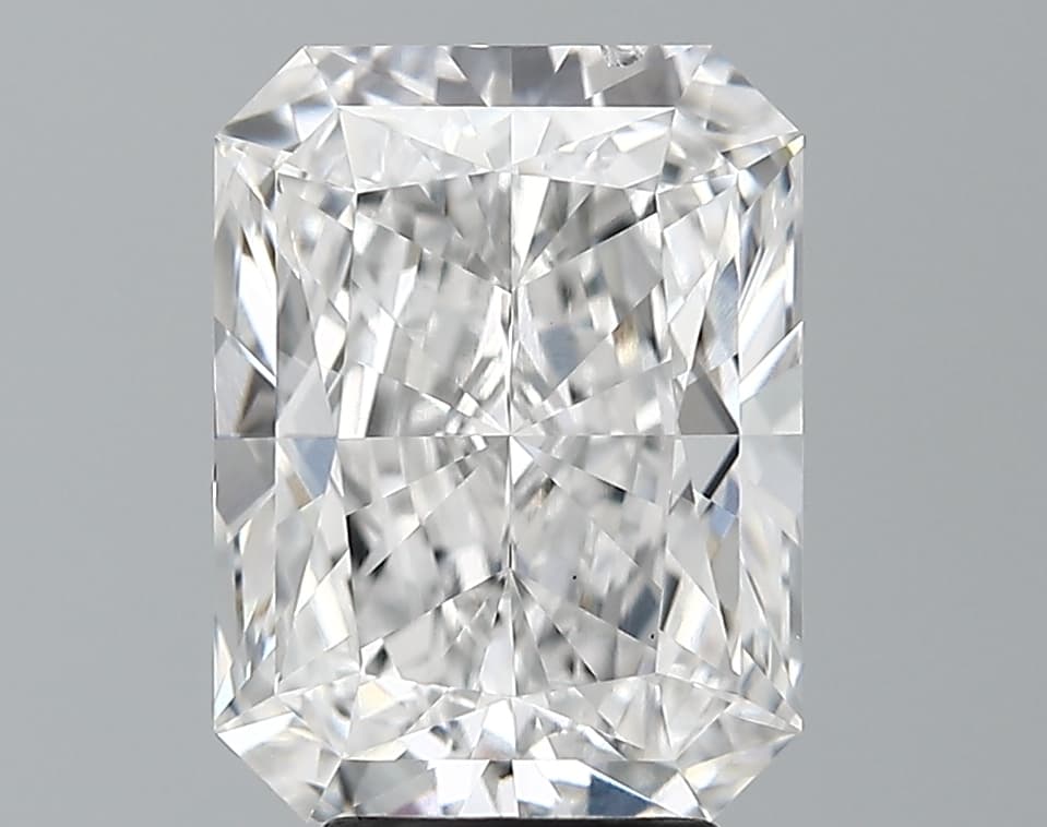 GIA | 4ct | Radiant | E | SI1 | Very Good
