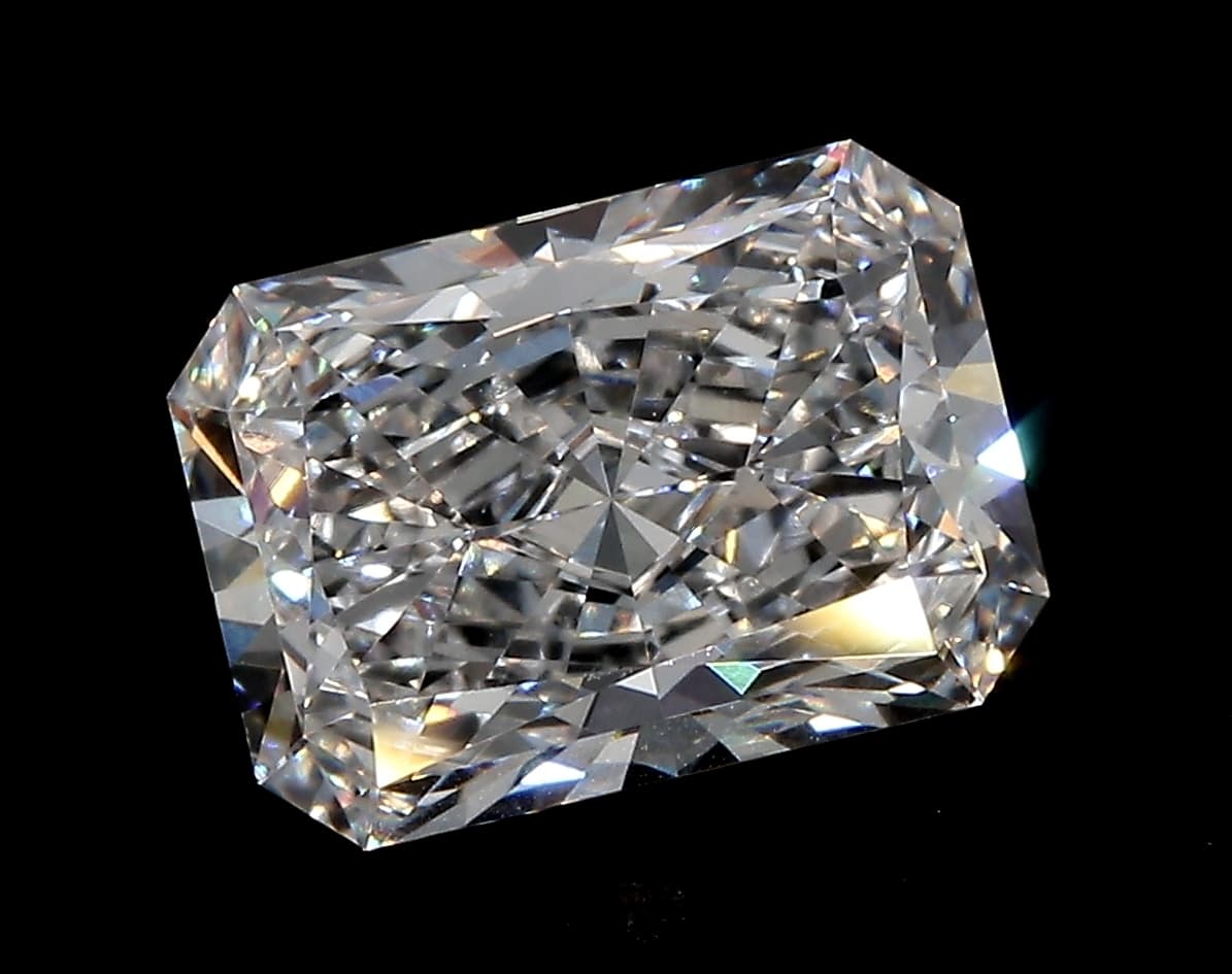 2.09ct | Radiant | F | VS1 | Very Good