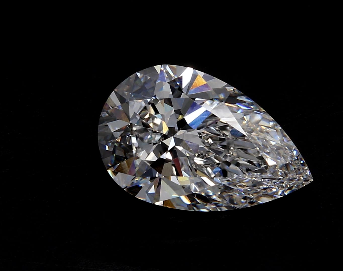 5.88ct | Pear | E | VVS2 | Excellent