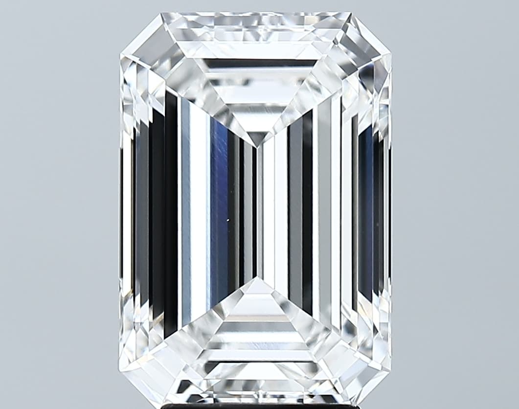 GIA | 4.61ct | Emerald | F | VVS2 | Excellent