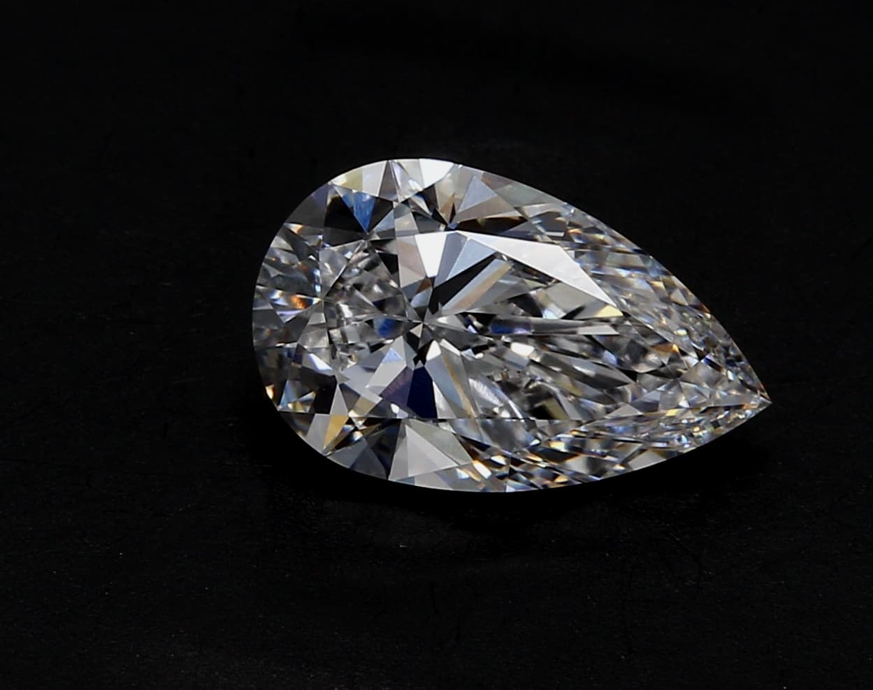 5.05ct | Pear | E | VVS1 | Good
