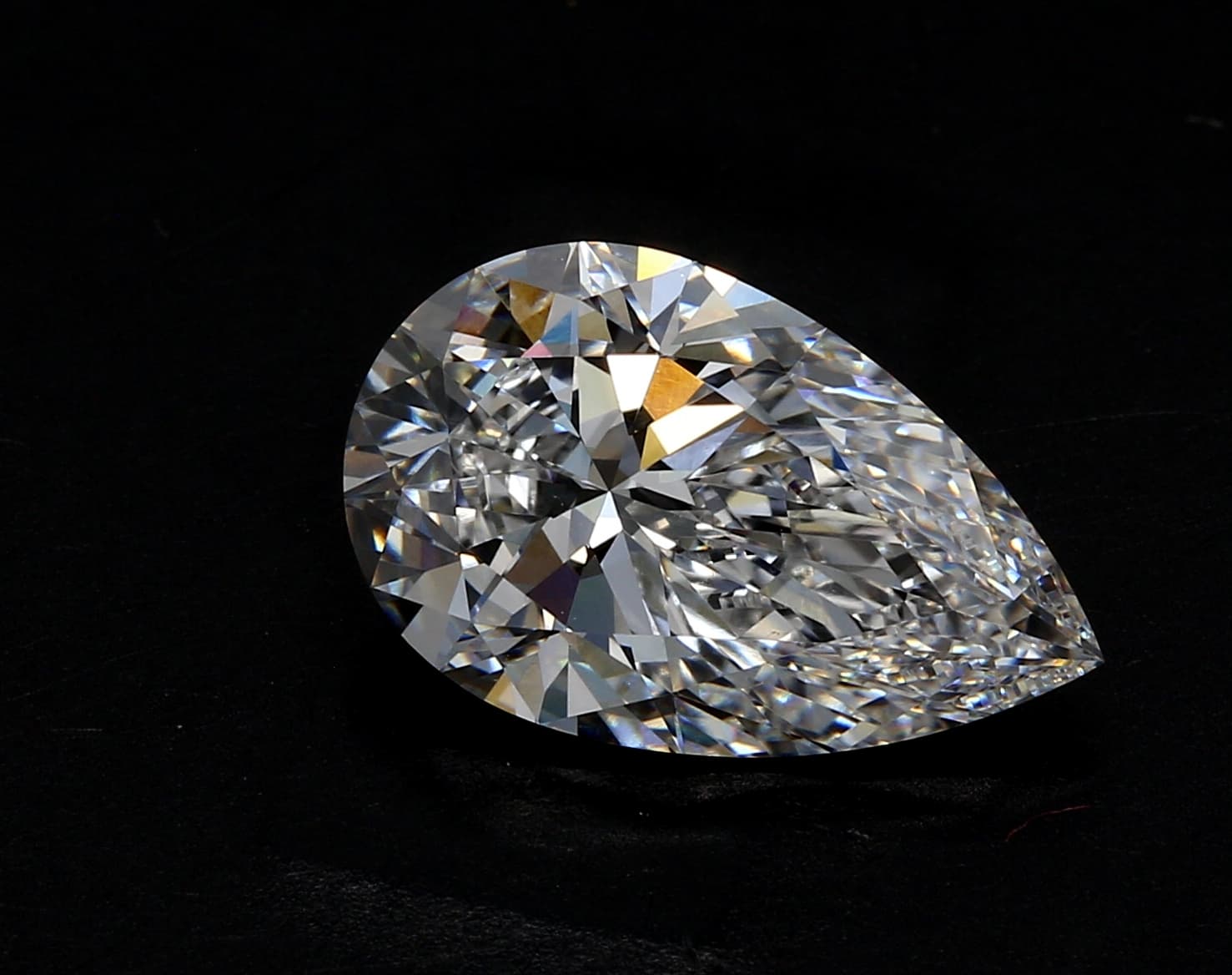 11.01ct | Pear | F | VVS2 | Ideal