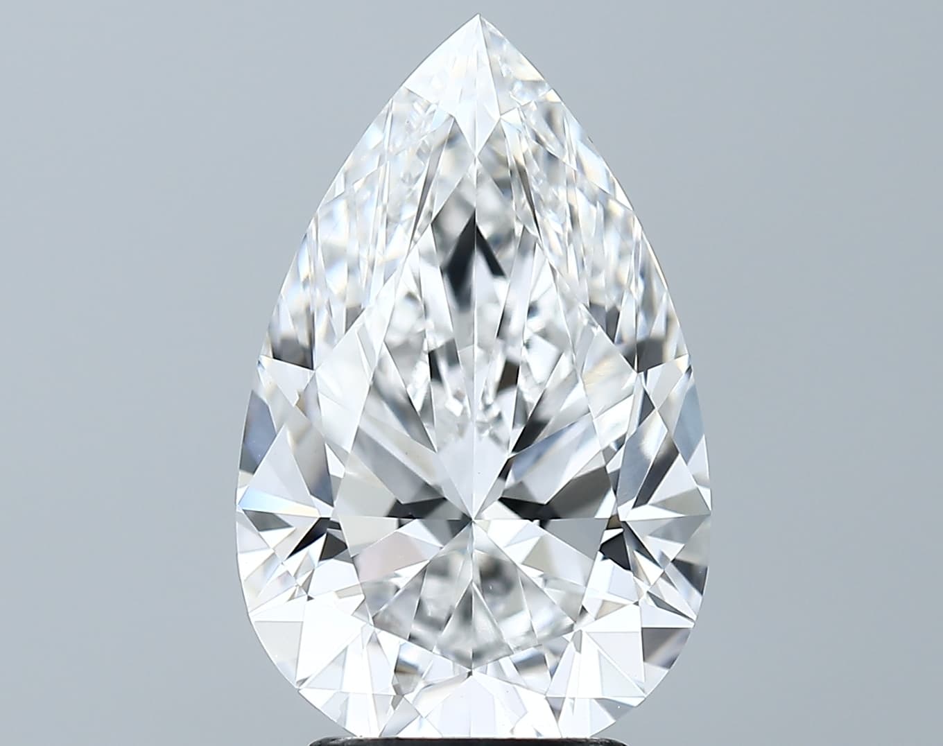GIA | 3.71ct | Pear | E | VS2 | Ideal