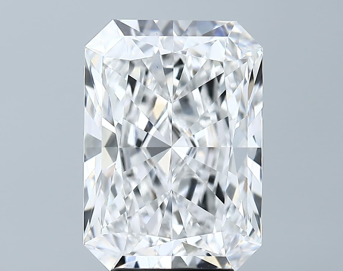 4.77ct | Radiant | E | VS2 | Ideal