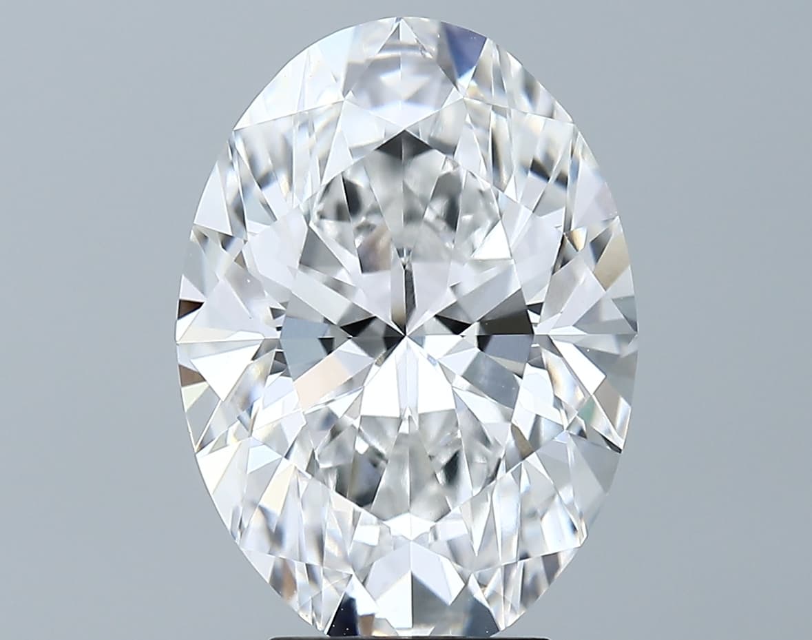 4.67ct | Oval | E | VVS2 | Excellent