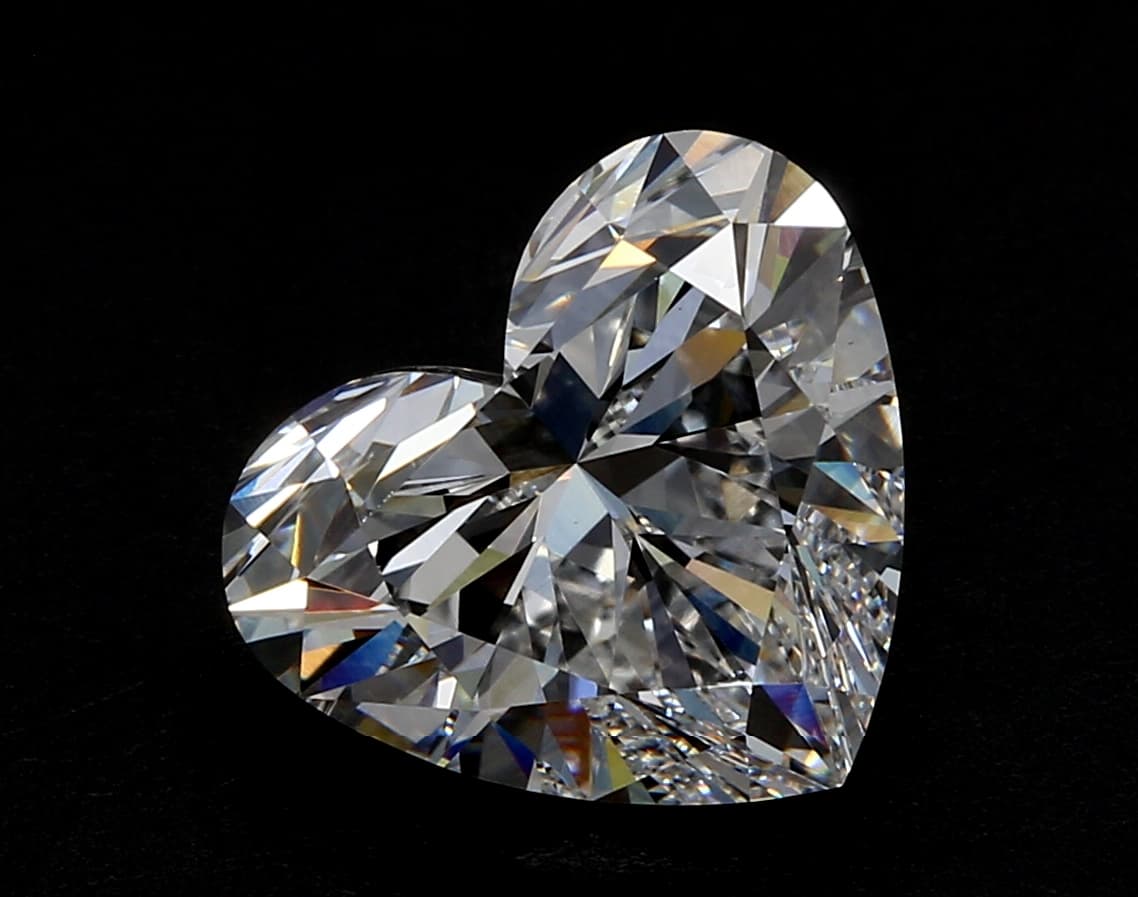 3.31ct | Heart | E | VS1 | Excellent