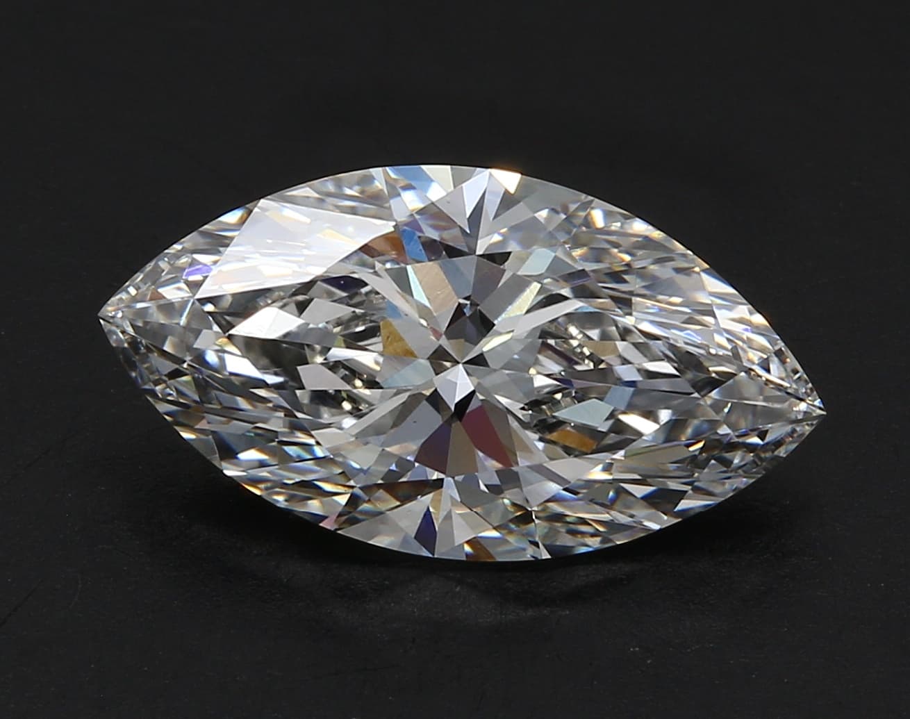 IGI | 1.71ct | Marquise | E | VS1 | Excellent