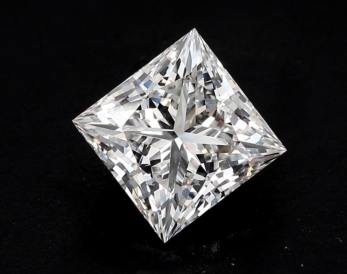 IGI | 4.92ct | Princess | F | VVS2 | Excellent