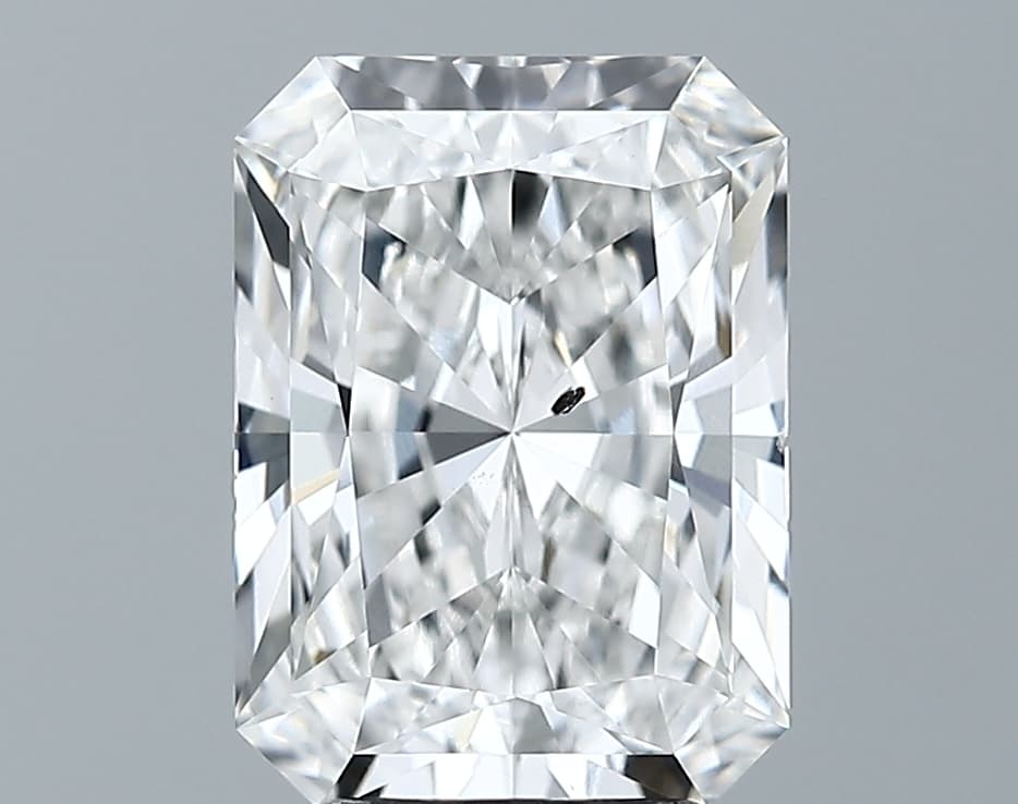 GIA | 3.41ct | Radiant | E | SI1 | Ideal
