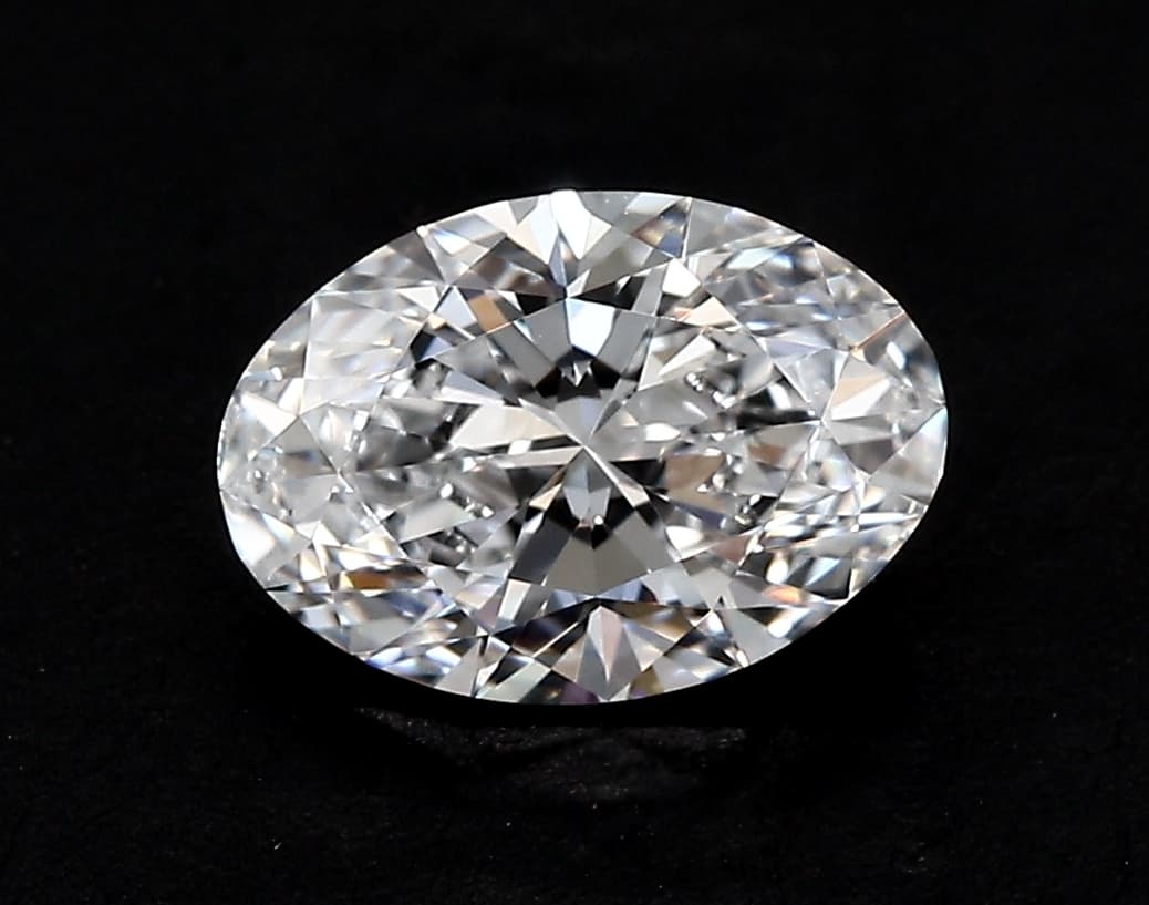 IGI | 6.54ct | Oval | E | VS1 | Excellent