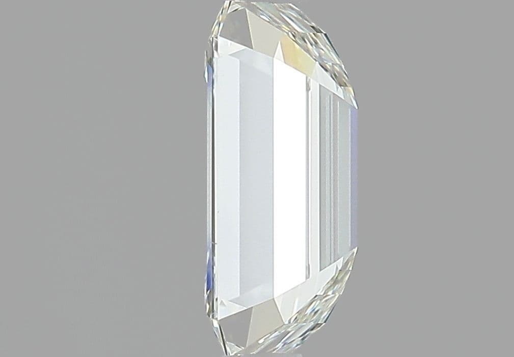 GIA | 2.3ct | Emerald | H | VS2 | Very Good