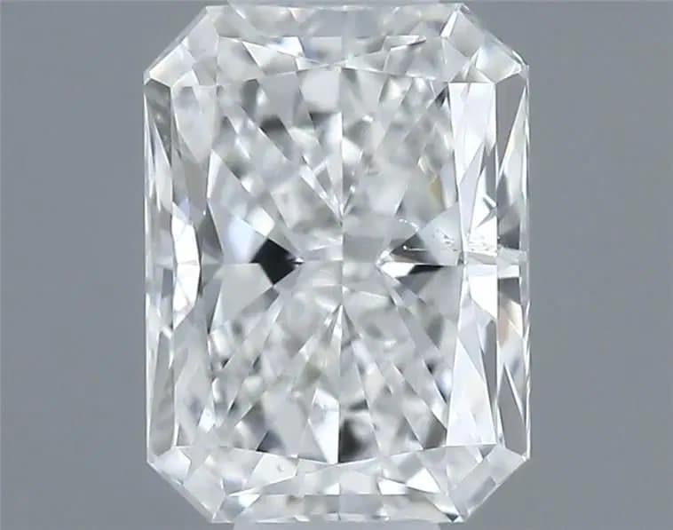 GIA | 0.32ct | Radiant | E | SI1 | Excellent