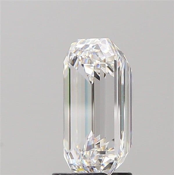 3.2ct | Emerald | F | VS2 | Excellent