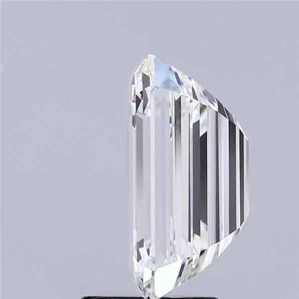 3.8ct | Emerald | G | VVS1 | Excellent