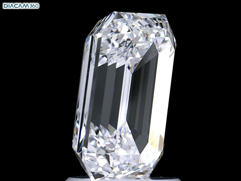 GIA | 2.74ct | Emerald | E | IF | Excellent