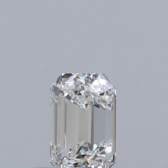 GIA | 0.23ct | Emerald | E | VS2 | Very Good