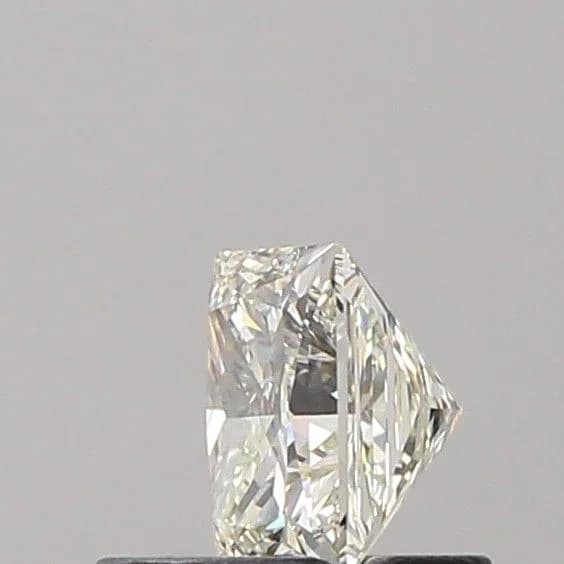 GIA | 0.72ct | Princess | L | VVS2 | Excellent