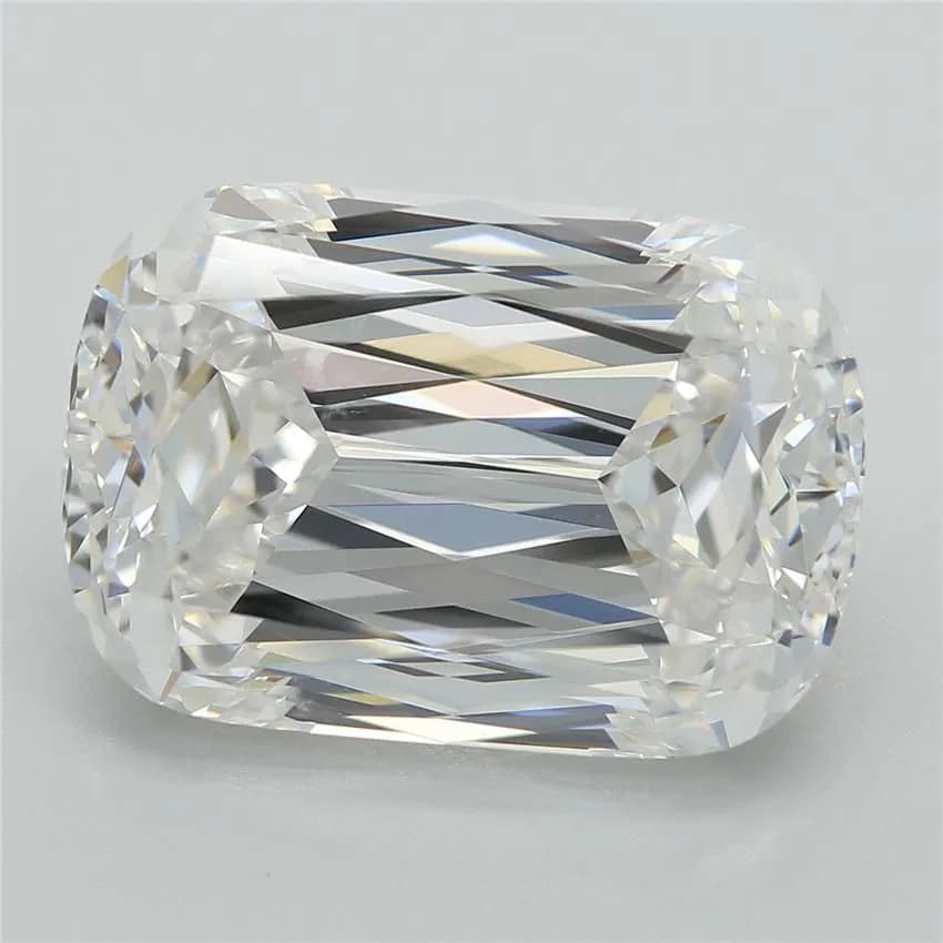 7.38ct | Radiant | E | VVS2 | Excellent