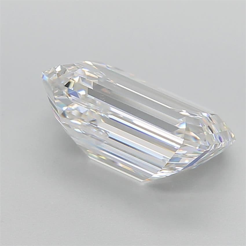 GIA | 5.41ct | Emerald | E | VVS2 | Excellent