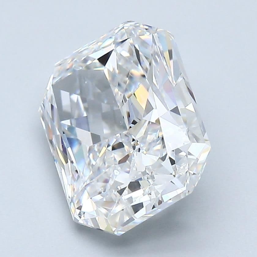 GIA | 3.97ct | Radiant | E | SI1 | Excellent