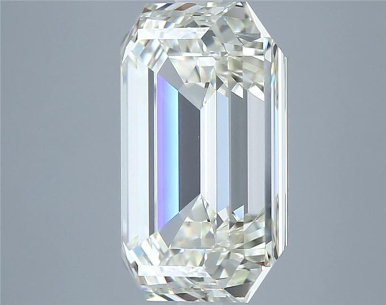 IGI | 7.04ct | Emerald | J | VVS1 | Very Good
