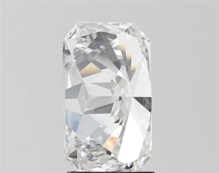 3.55ct | Radiant | E | VS1 | Excellent