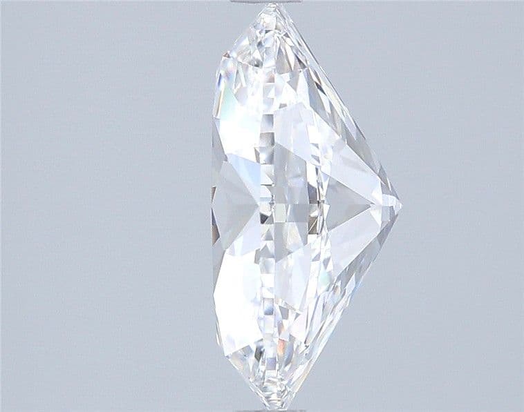 GIA | 2.8ct | Oval | D | VVS2 | Excellent